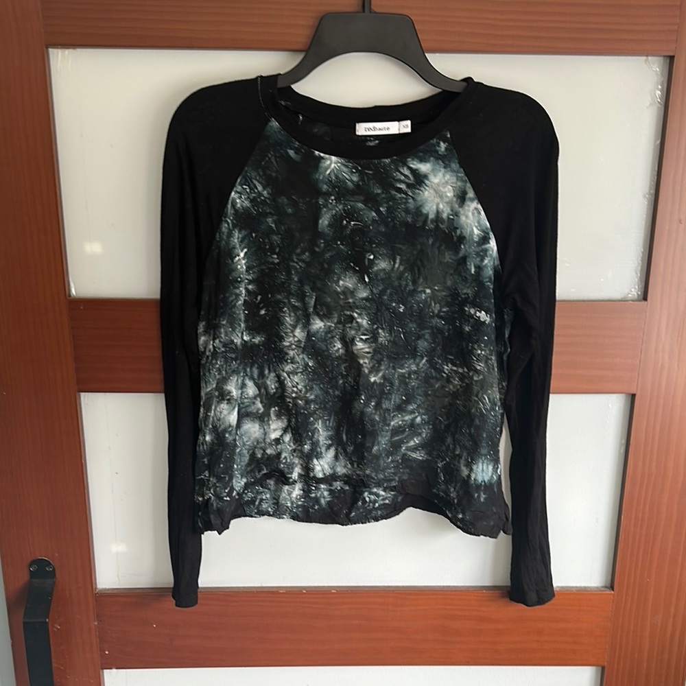 Red Haute Black and White Raglan Crop Tee